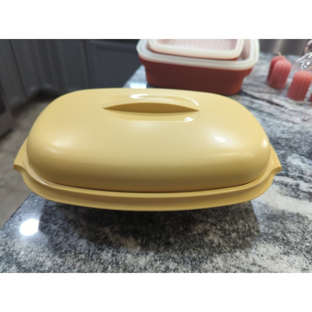 Vintage TUPPERWARE Microwave Food Steamer 6 Cup Harvest Gold 4  Piece 1273-2